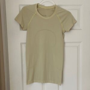 Lululemon Yellow Short Sleeve Top Swiftly